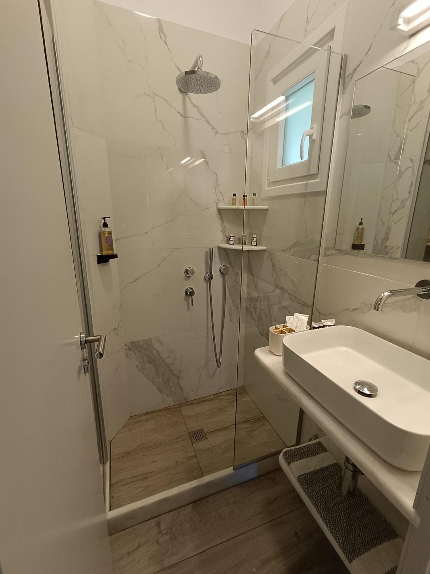 Cyclades 2* Parikia (Paros)