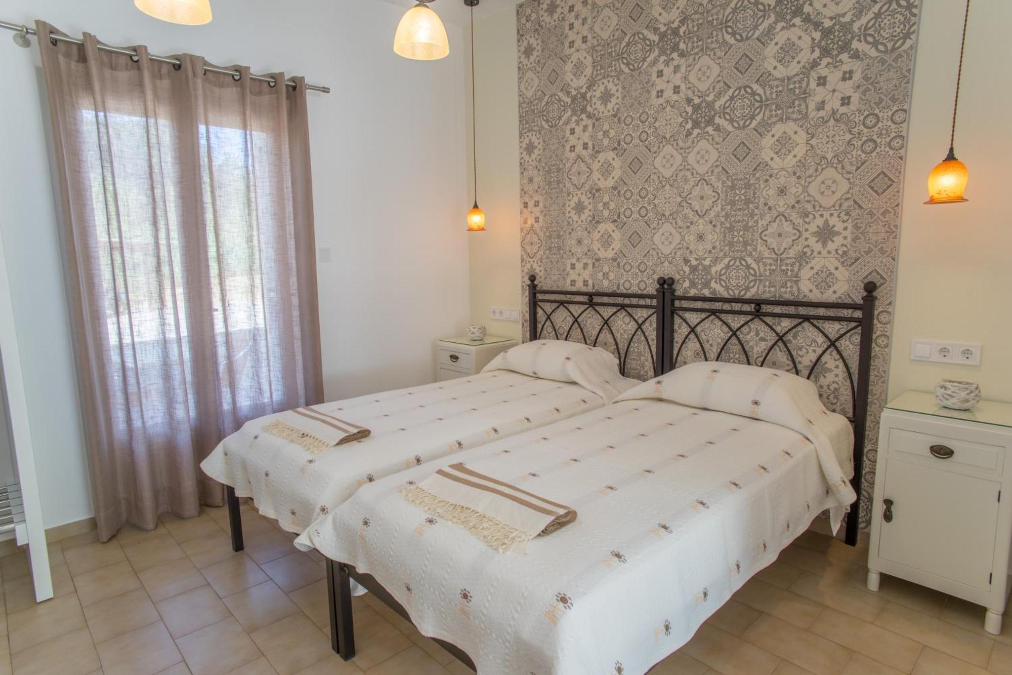 Cyclades 2* Parikia (Paros)