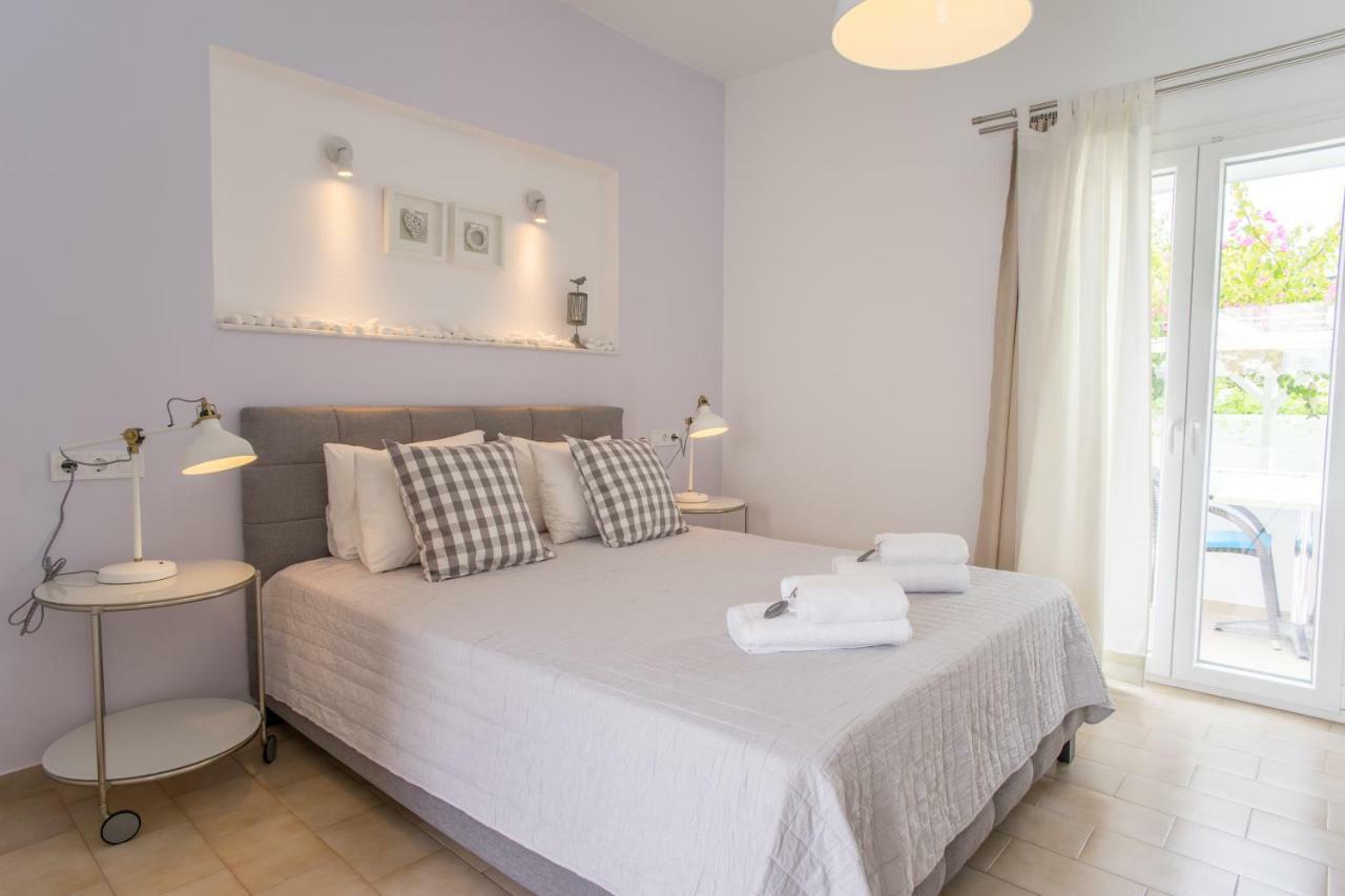 Cyclades Hotel